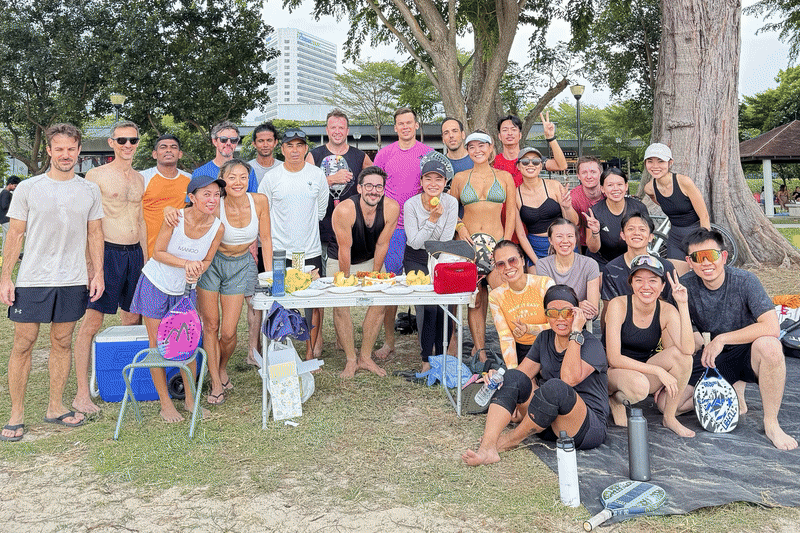Group photo of Beach Tennis Players